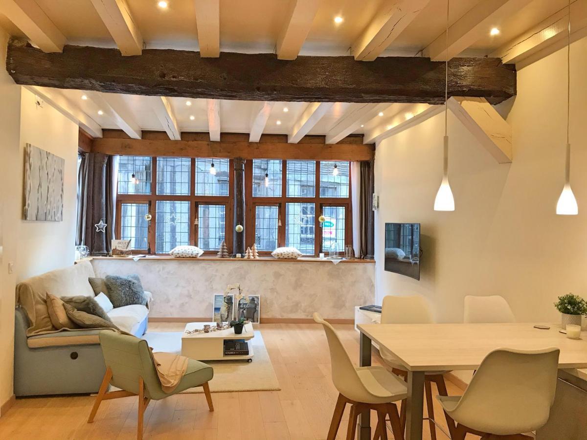 Appartement de charme classé 4 étoiles coeur historique de Dinan Exterior foto